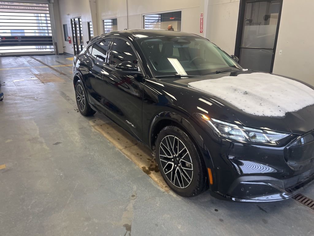 Used 2024 Ford Mustang Mach-E Premium image 1