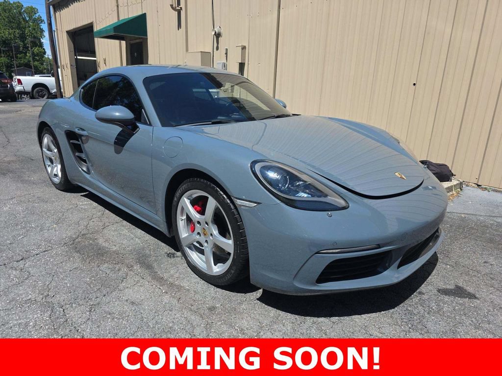 Used 2018 Porsche 718 Cayman RWD image 1