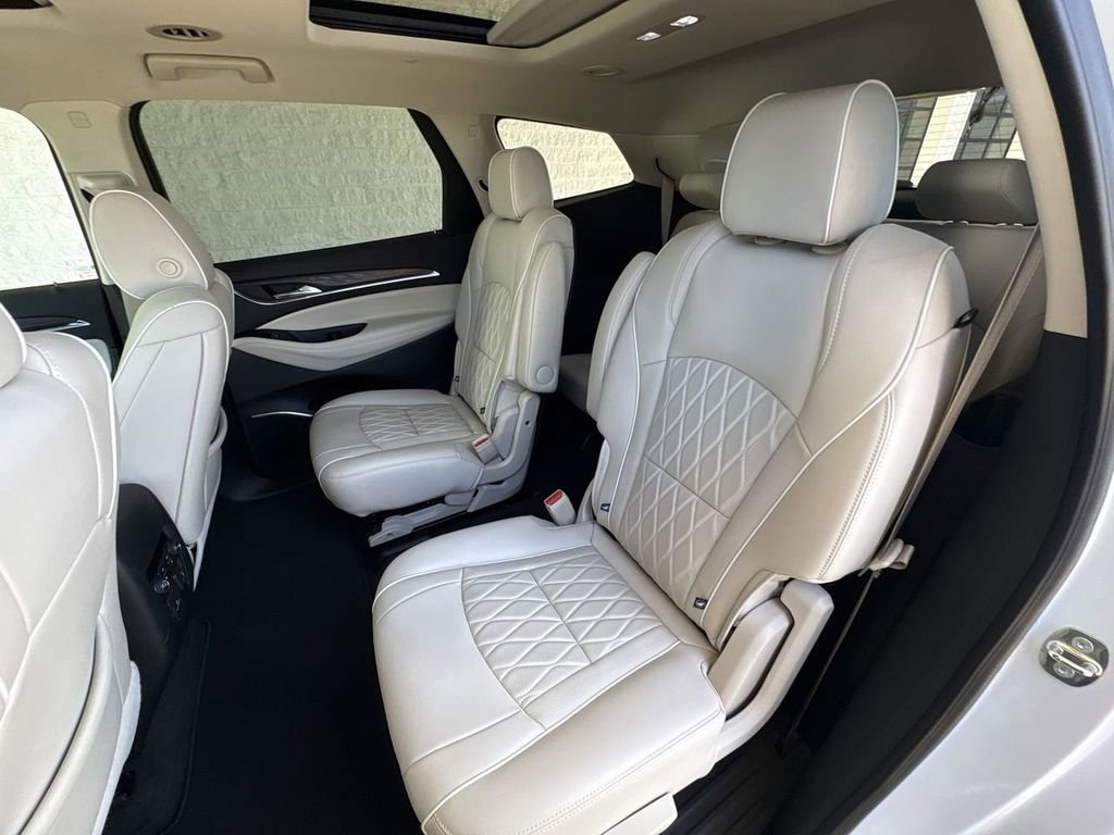 Certified 2024 Buick Enclave Avenir w/ Avenir Technology Package image 26