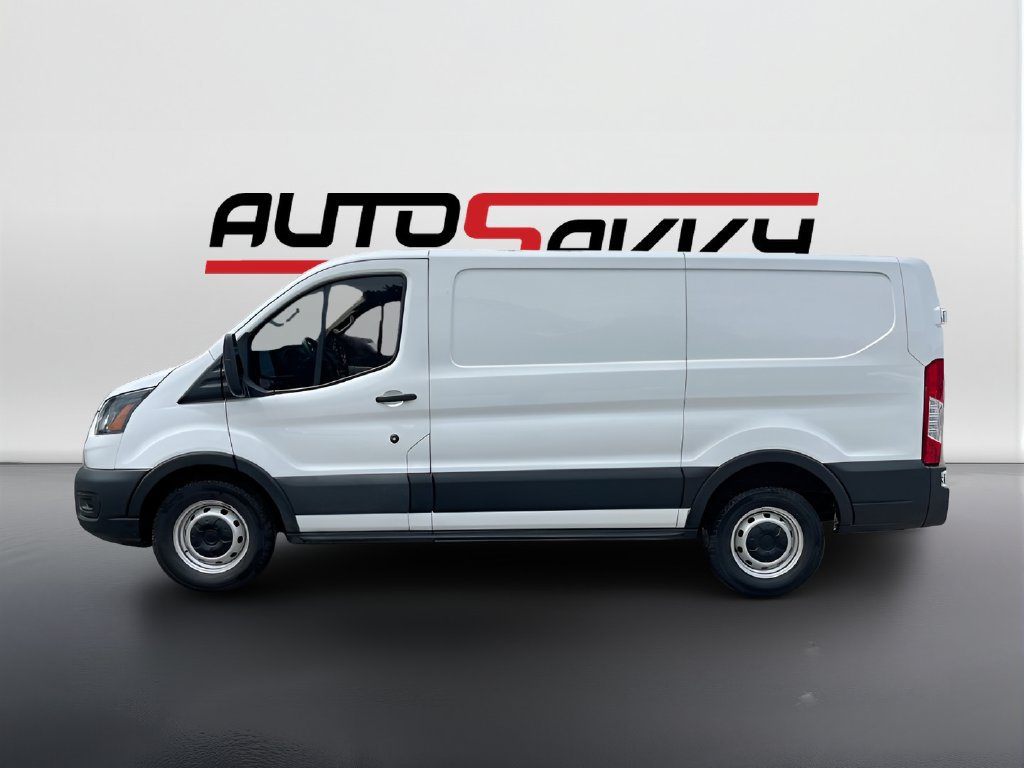 Used 2023 Ford Transit 150 Low Roof RWD image 4