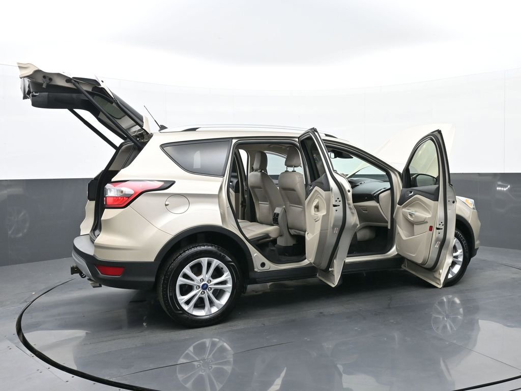 Used 2018 Ford Escape Titanium w/ Ford Safe & Smart Package image 46