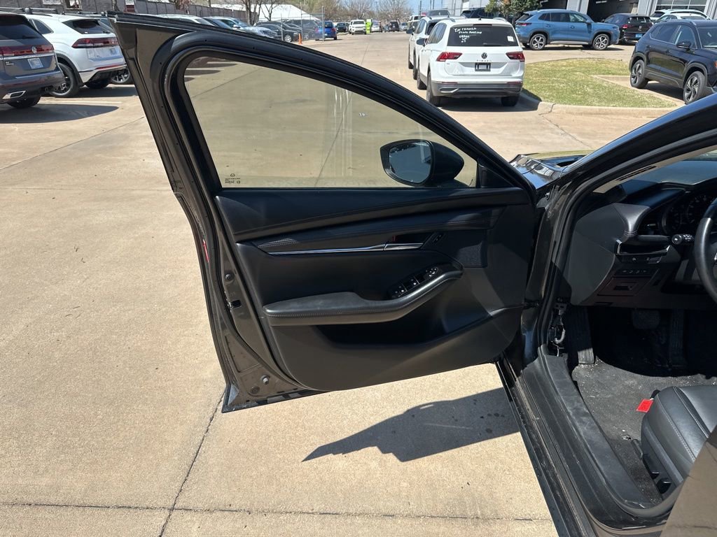 Used 2025 MAZDA MAZDA3 s FWD image 6