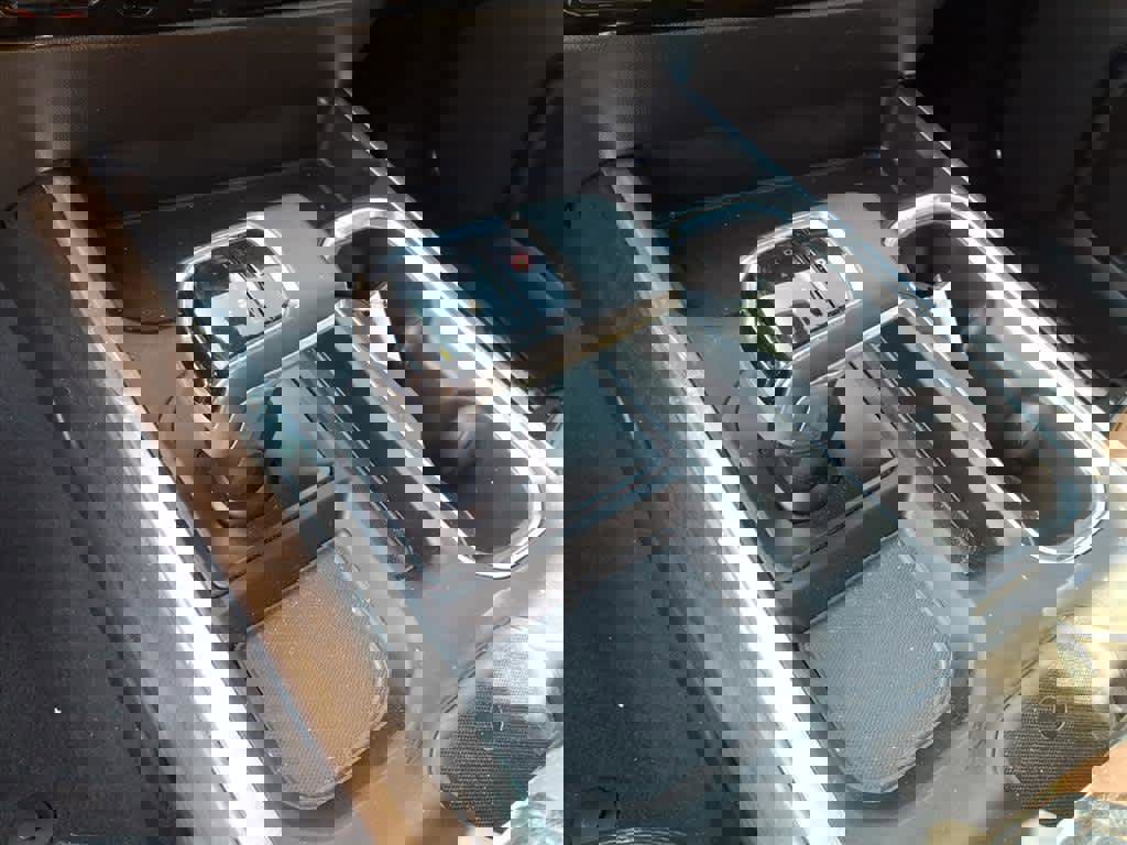 Used 2024 Chevrolet Silverado 1500 High Country image 18