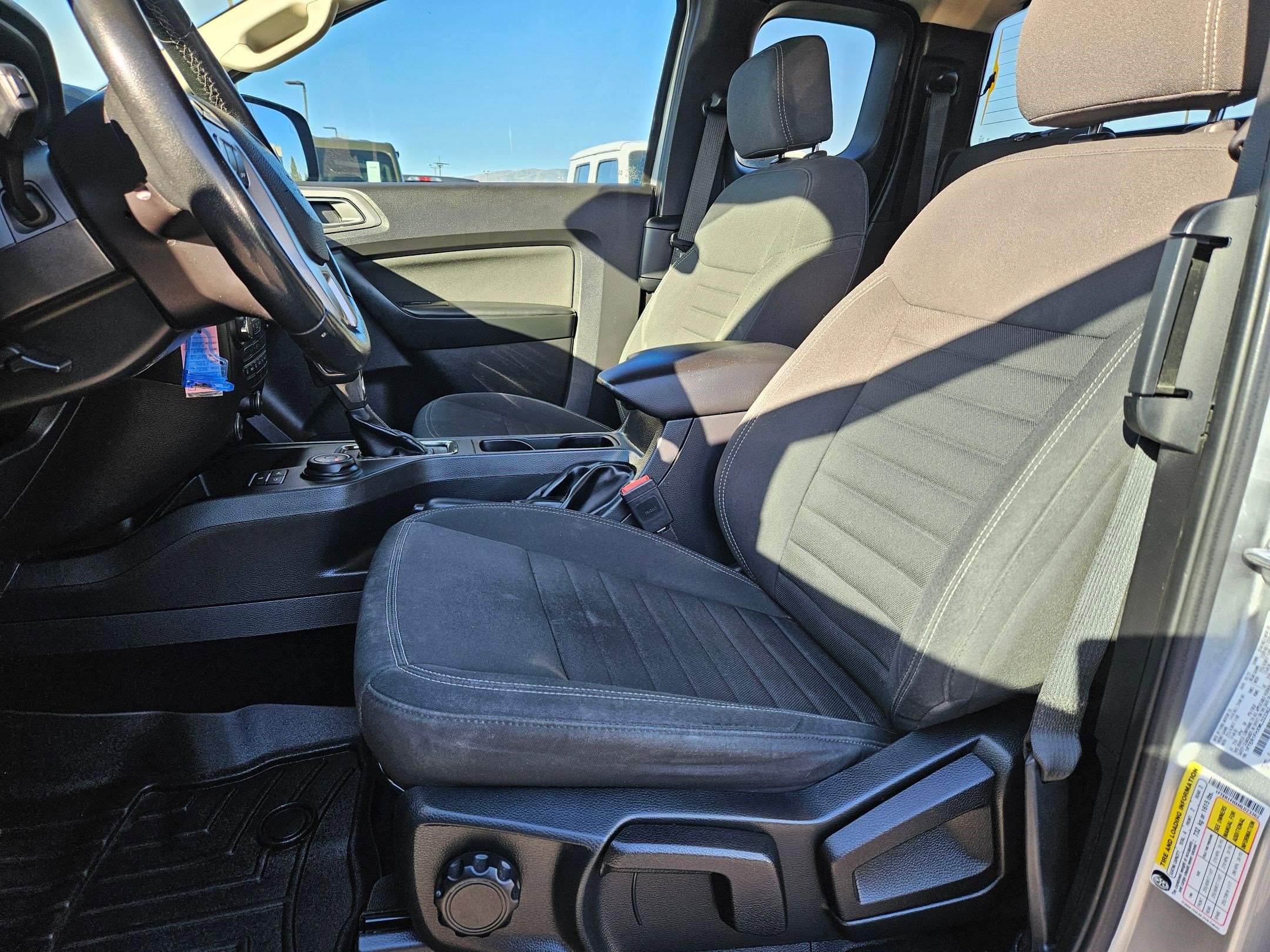 Used 2021 Ford Ranger XLT w/ Equipment Group 301A Mid AWD/4WD image 17