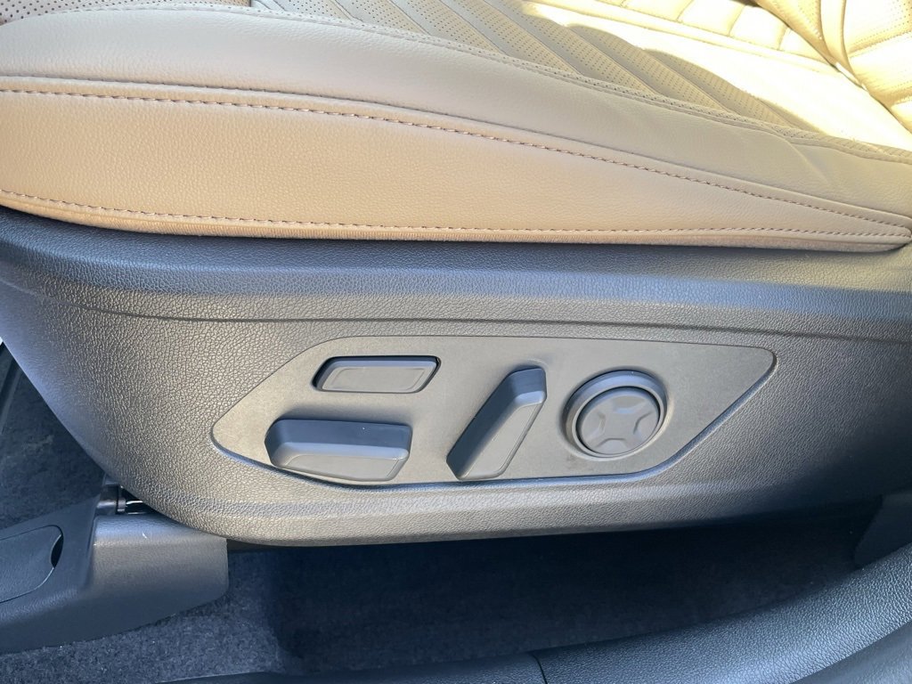 New 2026 Kia Sorento SX Prestige w/ Olive Brown Leather Package image 21