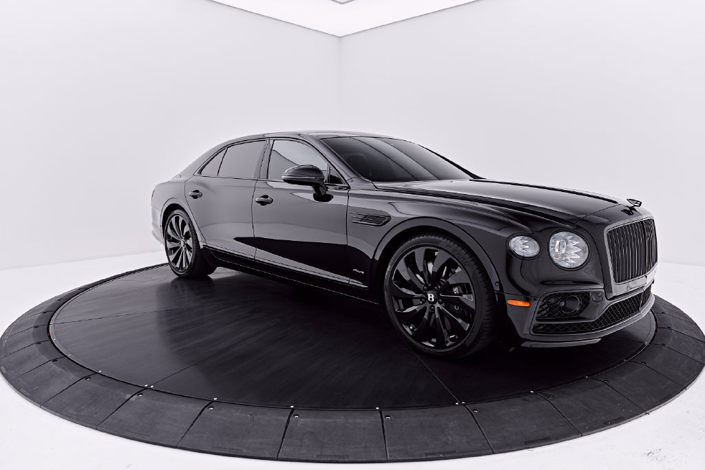 Used 2023 Bentley Flying Spur V8 AWD/4WD image 14