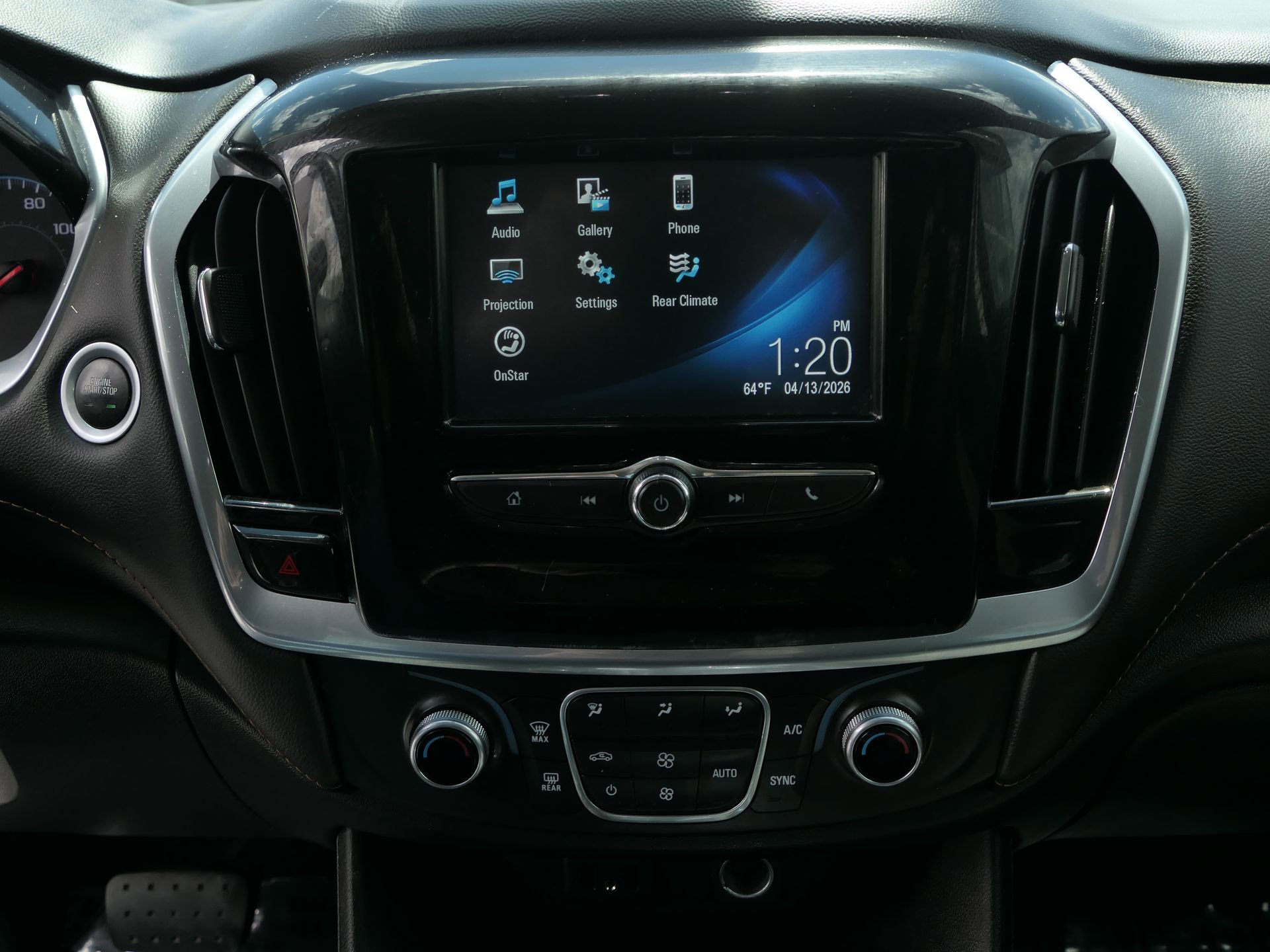 Used 2019 Chevrolet Traverse LT image 18