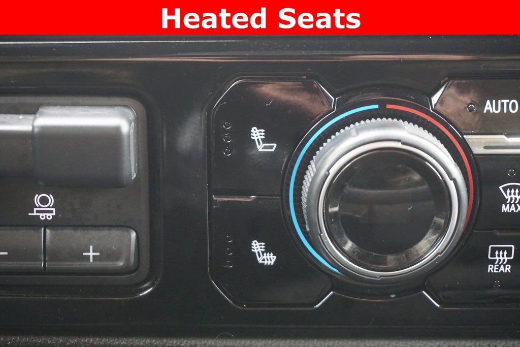 Used 2025 Chevrolet Silverado 1500 LT image 8