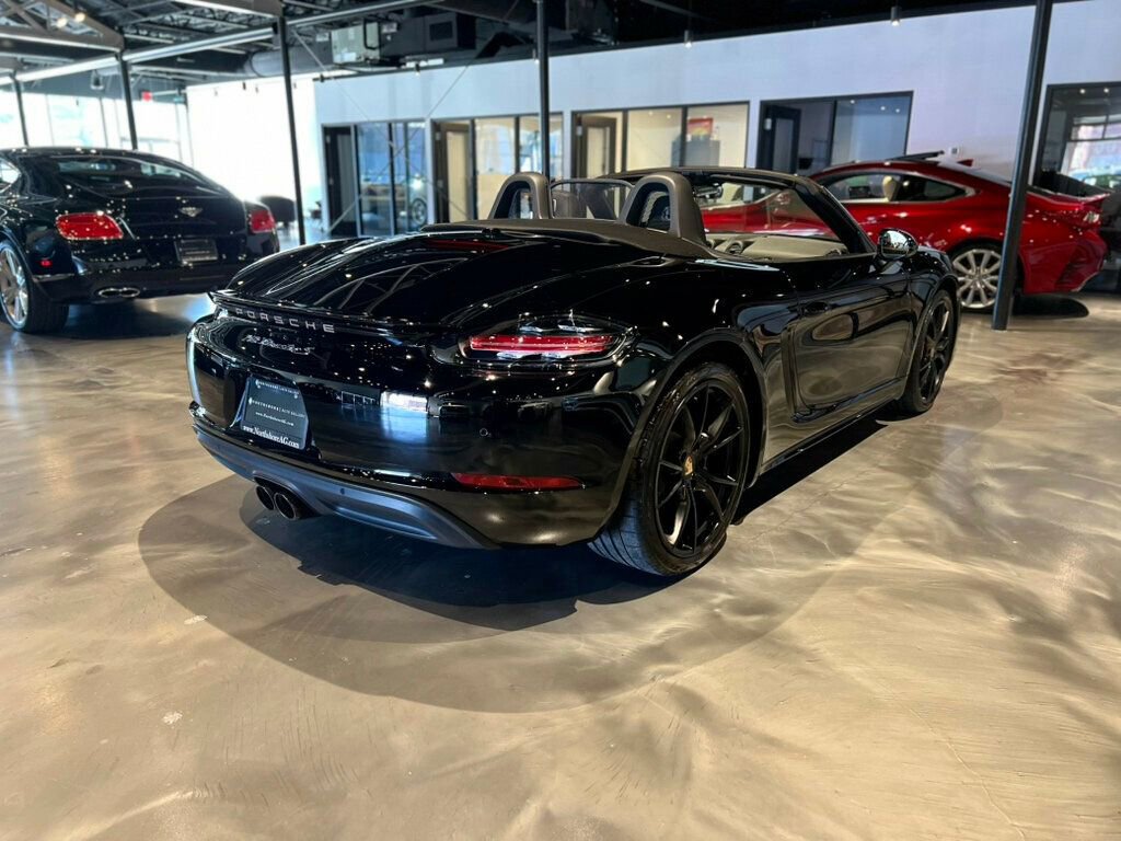 Used 2024 Porsche 718 Boxster S image 7