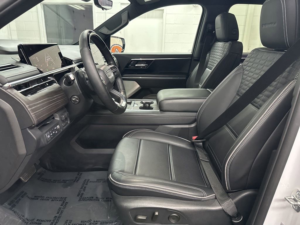 Used 2025 GMC Sierra EV Denali AWD/4WD image 21