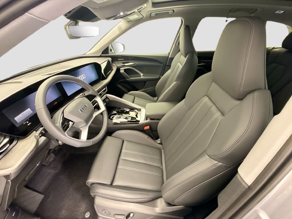 Used 2026 Audi Q5 Premium Plus AWD/4WD image 18