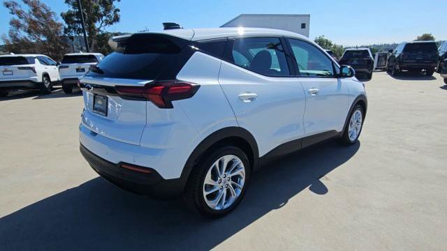 New 2027 Chevrolet Bolt LT w/ Comfort Package FWD image 8
