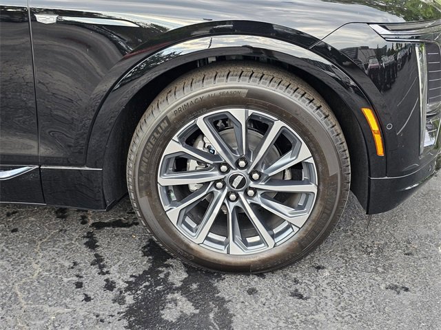 New 2025 Cadillac Lyriq Sport image 9