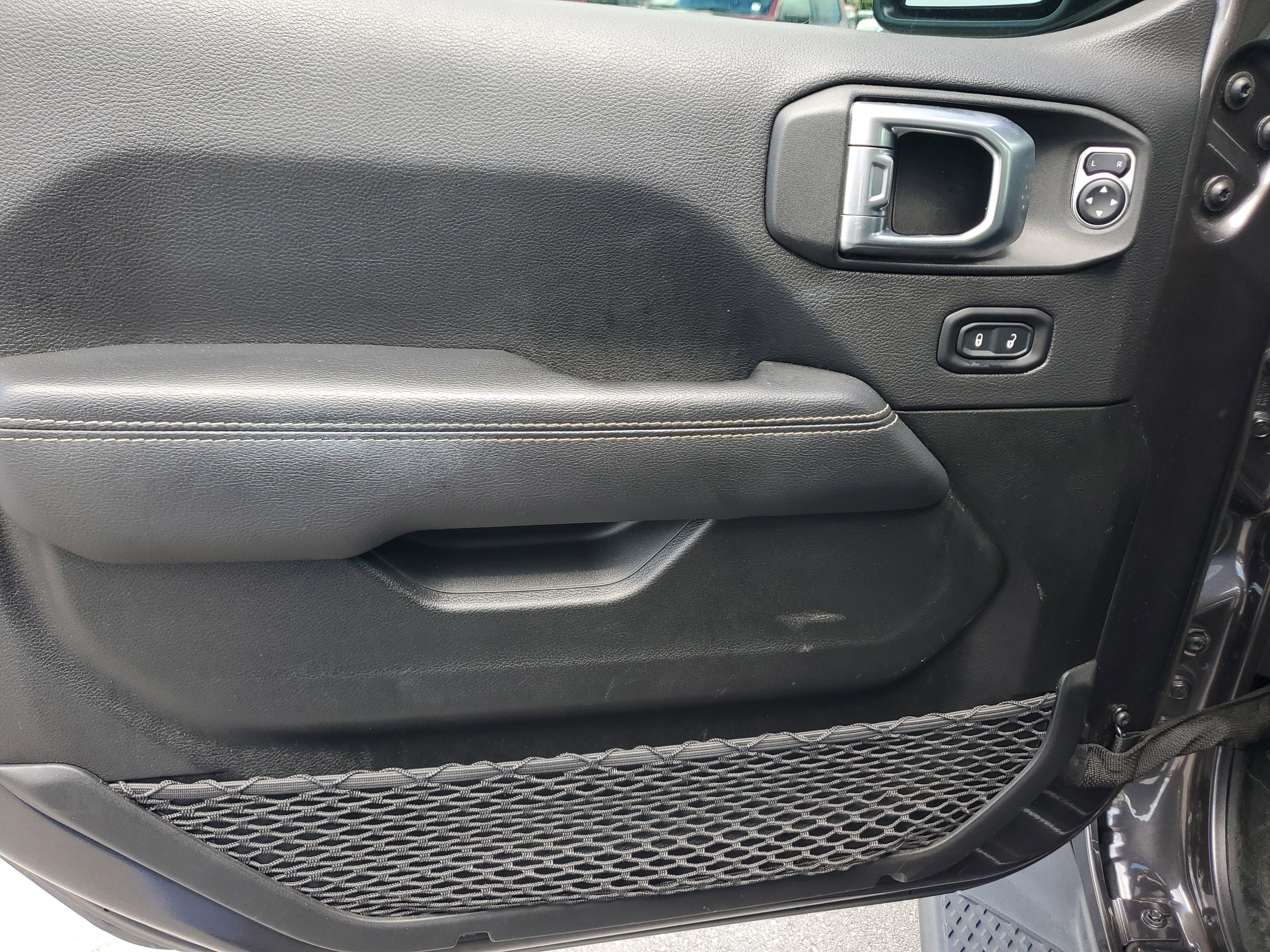 Used 2022 Jeep Gladiator Overland w/ Trailer Tow Package image 25