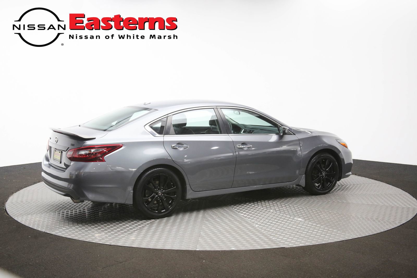 Used 2018 Nissan Altima 2.5 SR w/ SR Midnight Edition image 42