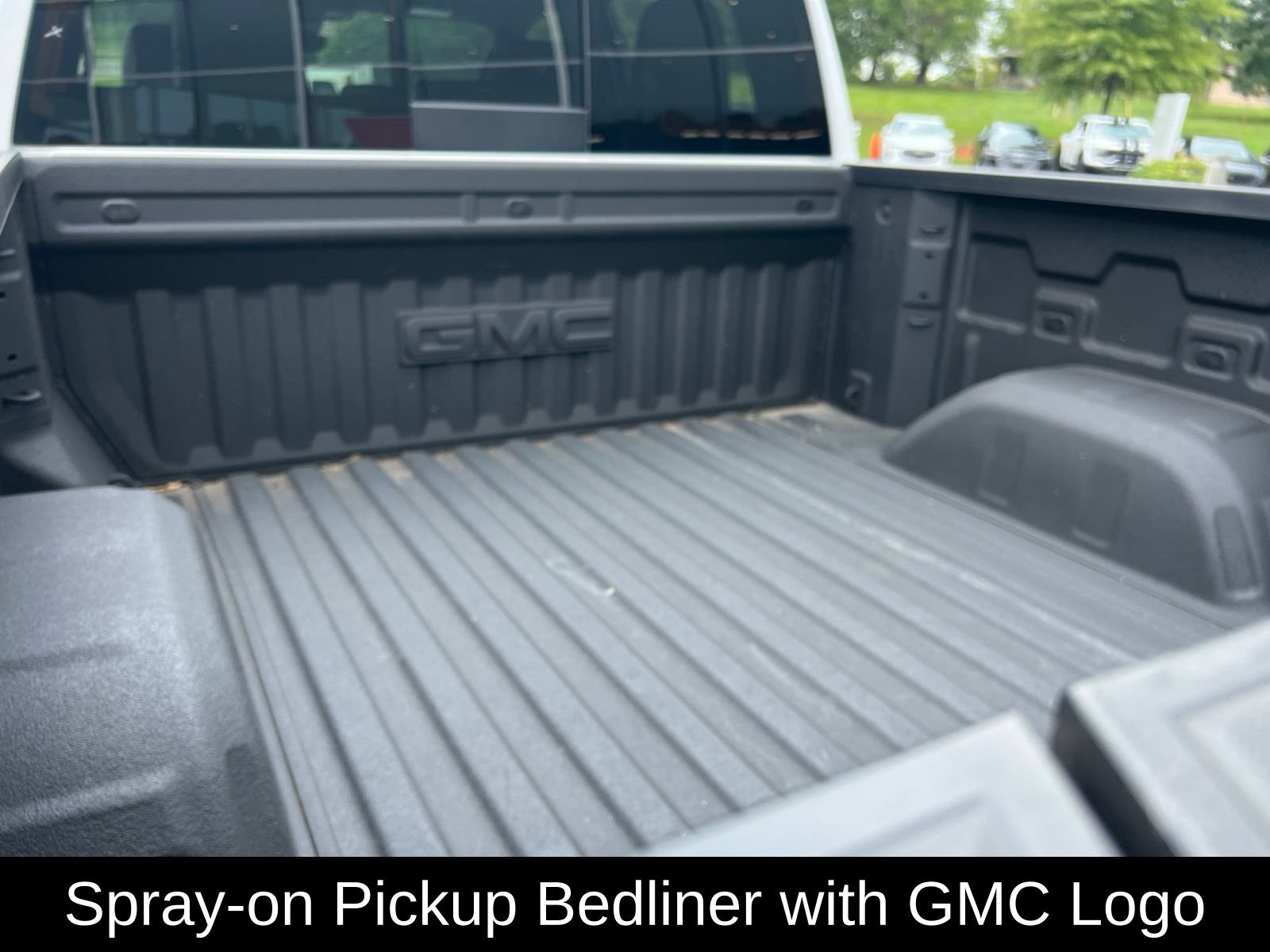 Used 2026 GMC Sierra 1500 AT4 w/ AT4 Premium Package AWD/4WD image 36