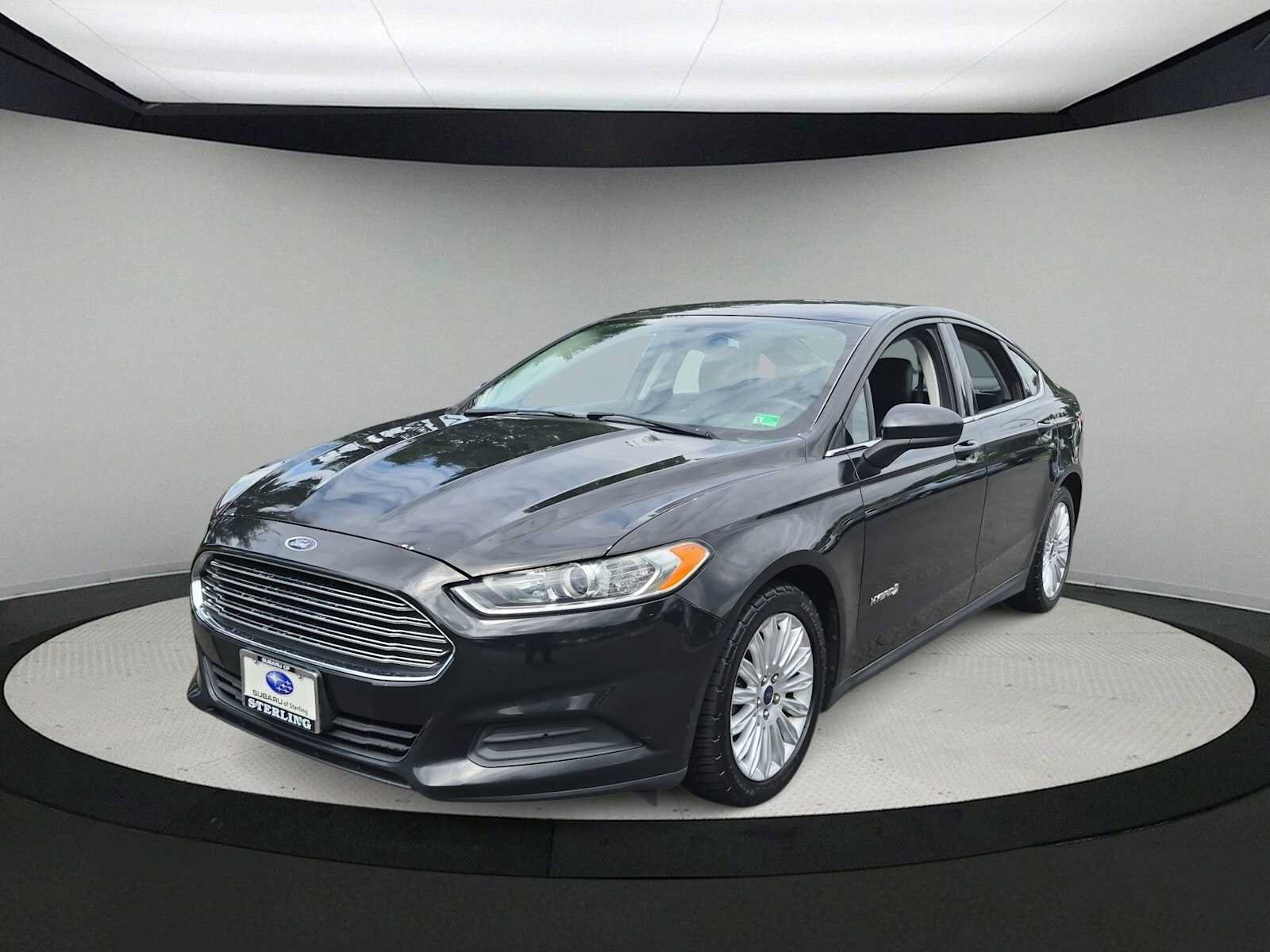 Used 2015 Ford Fusion S FWD image 4