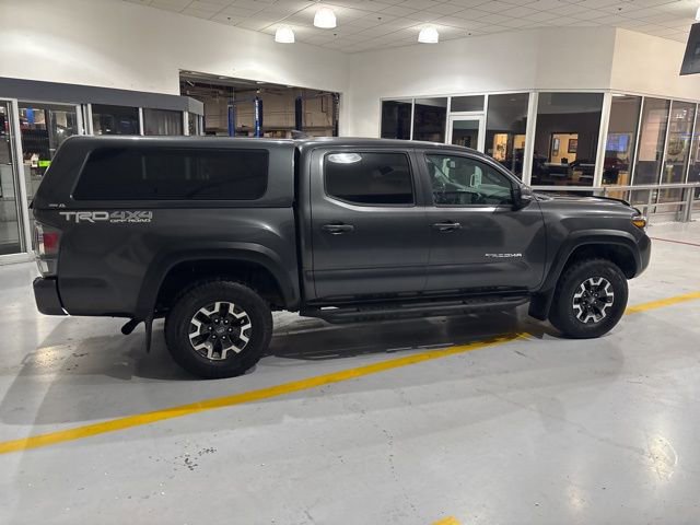 Used 2020 Toyota Tacoma TRD Off-Road w/ TRD Premium Off Road Package image 10