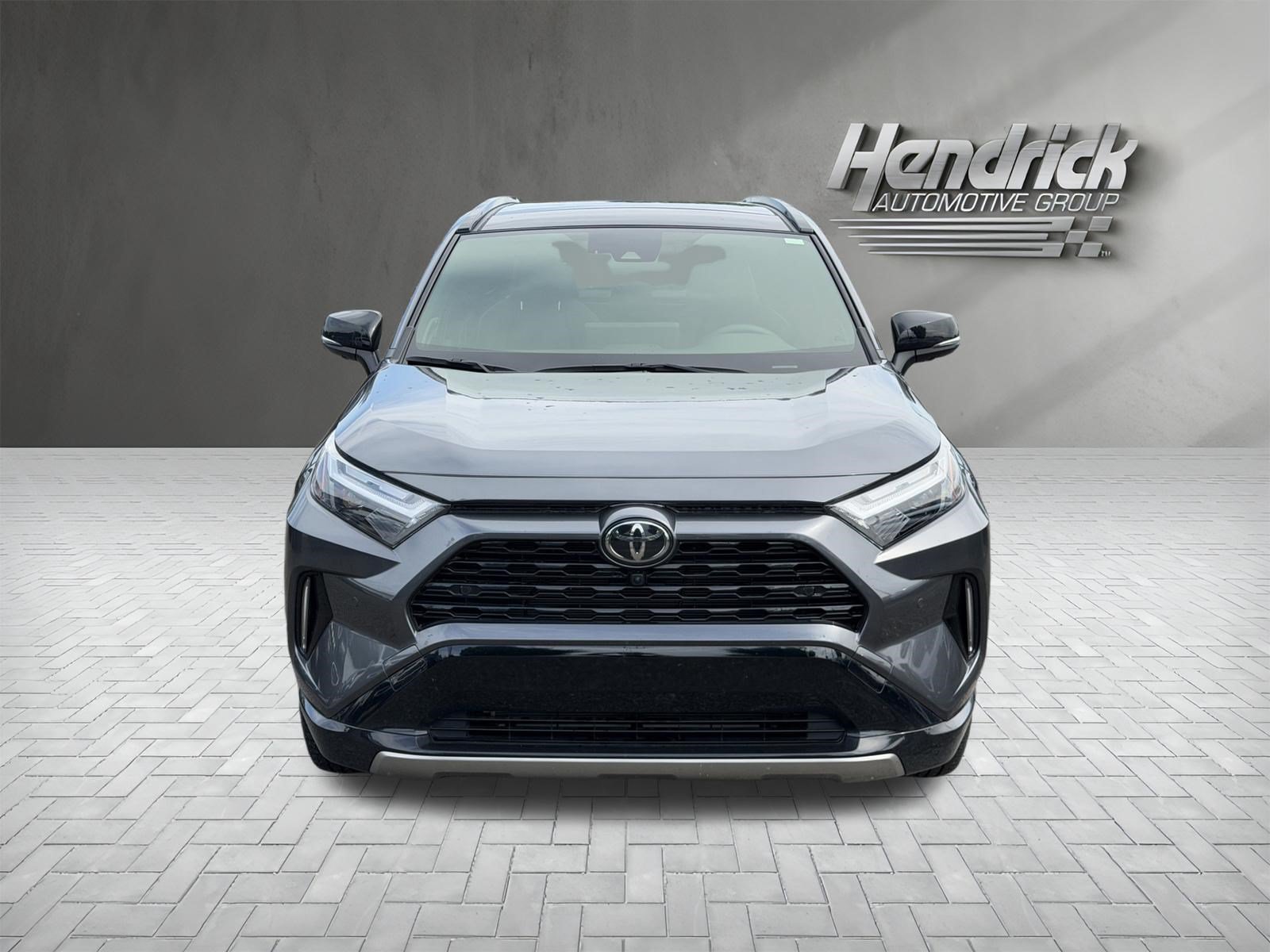 Used 2025 Toyota RAV4 XSE w/ Advanced Technology Package AWD/4WD image 3
