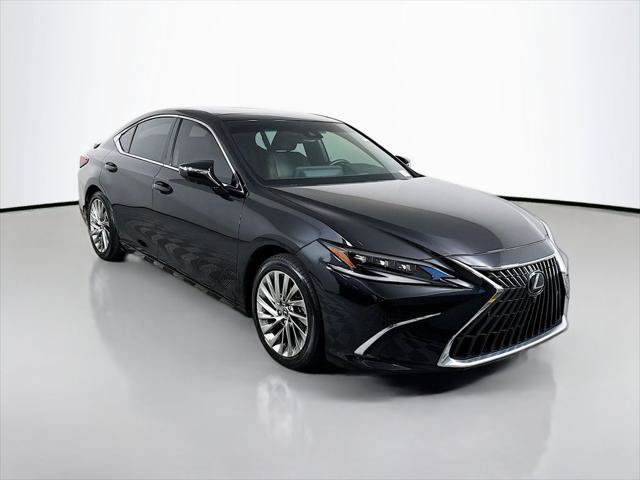 Certified 2023 Lexus ES 350 Ultra Luxury w/ Accessory Package (Z2) FWD image 3