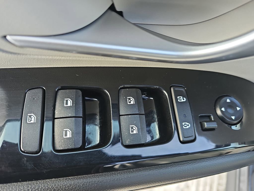 Used 2024 Hyundai Tucson Limited image 31