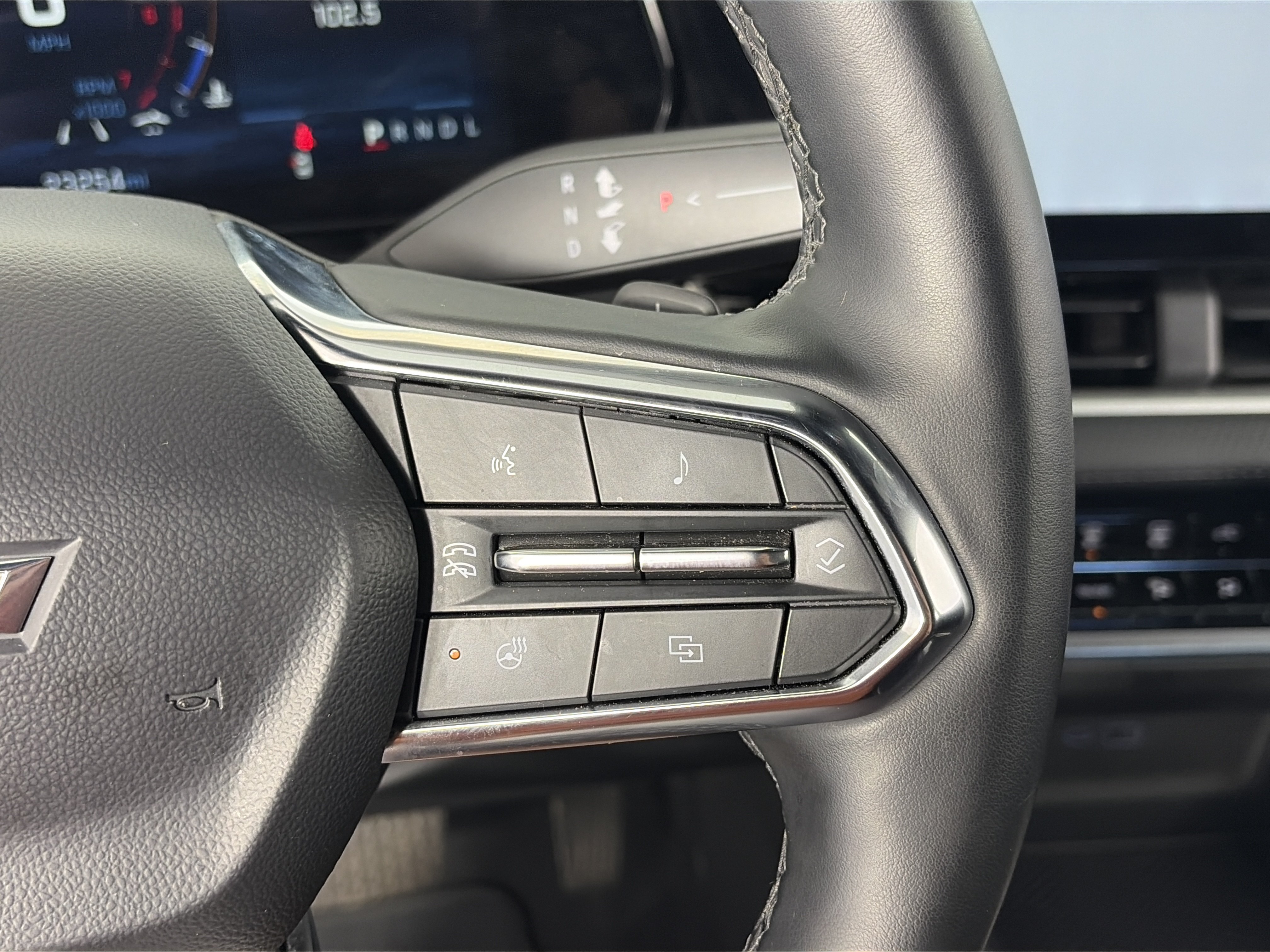 Certified 2025 Chevrolet Equinox LT AWD/4WD image 28