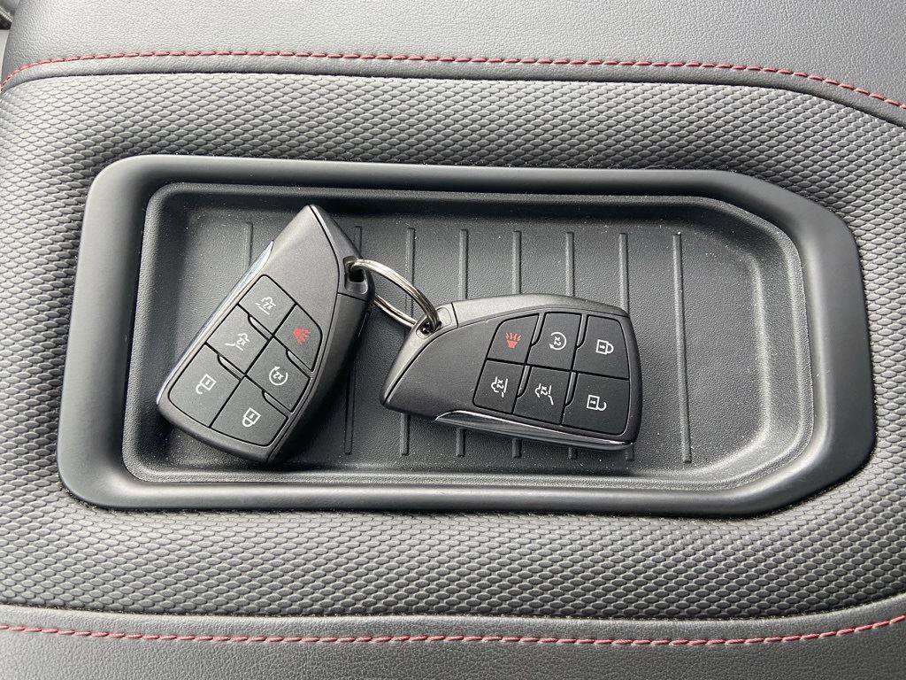 Used 2023 Chevrolet Tahoe RST image 33