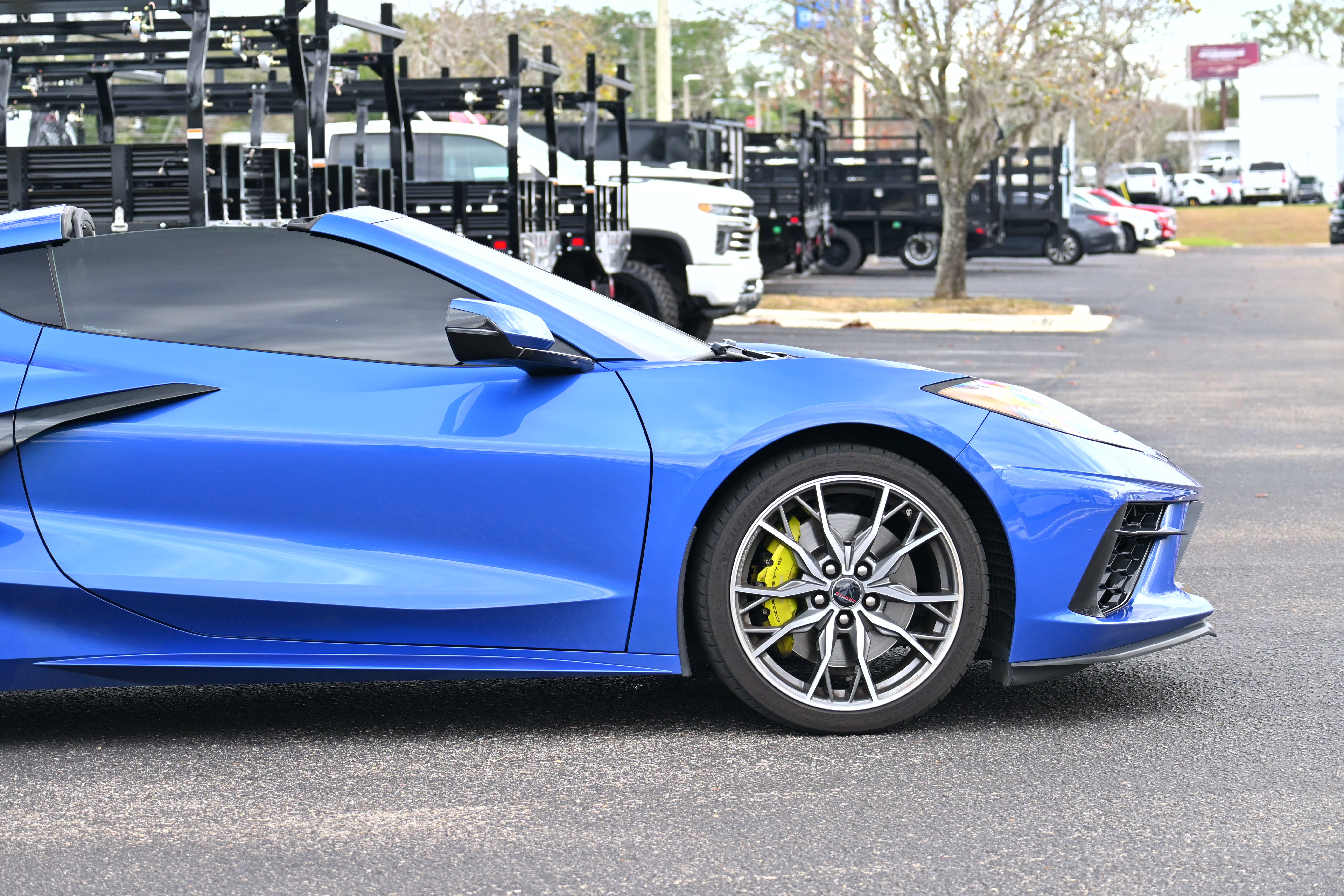 Used 2023 Chevrolet Corvette Stingray Premium Cpe w/ Z51 Performance Package RWD image 6