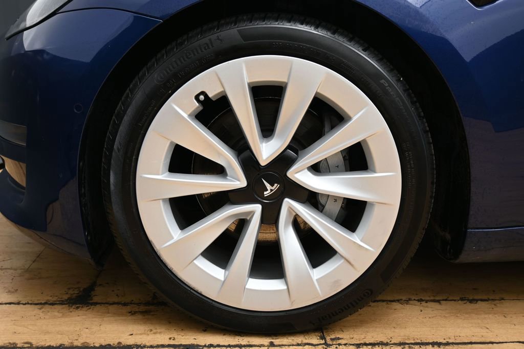 Used 2021 Tesla Model 3 Standard Range Plus image 13