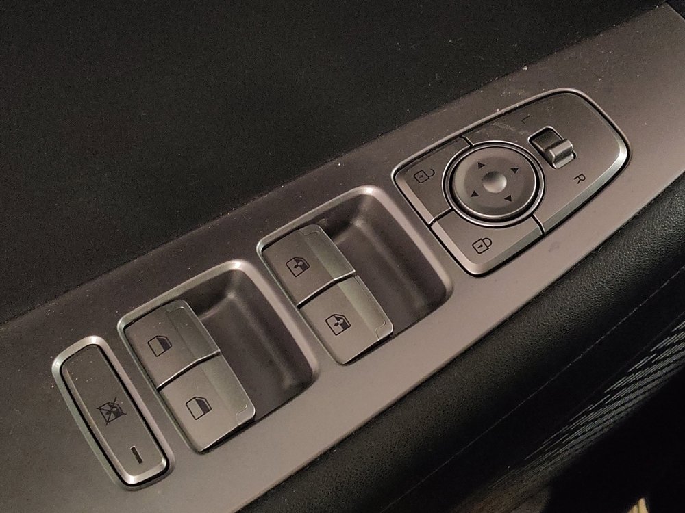 Used 2020 Hyundai Palisade SE FWD image 27