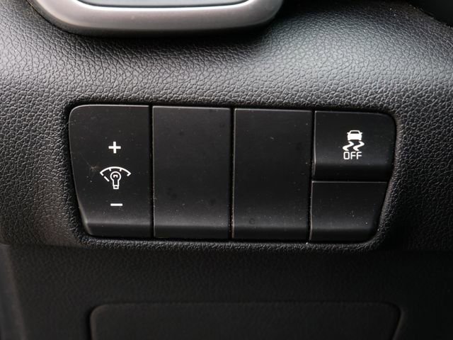 Used 2018 Kia Sportage LX AWD/4WD image 16