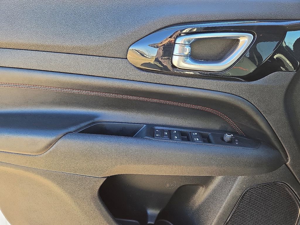 Used 2022 Jeep Compass Trailhawk image 22