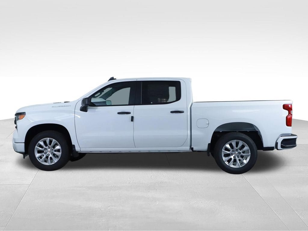 New 2026 Chevrolet Silverado 1500 Custom RWD image 10