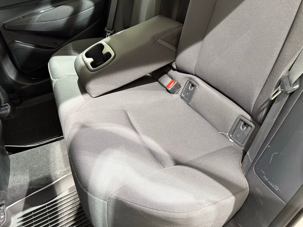 Used 2023 Toyota Corolla LE image 18