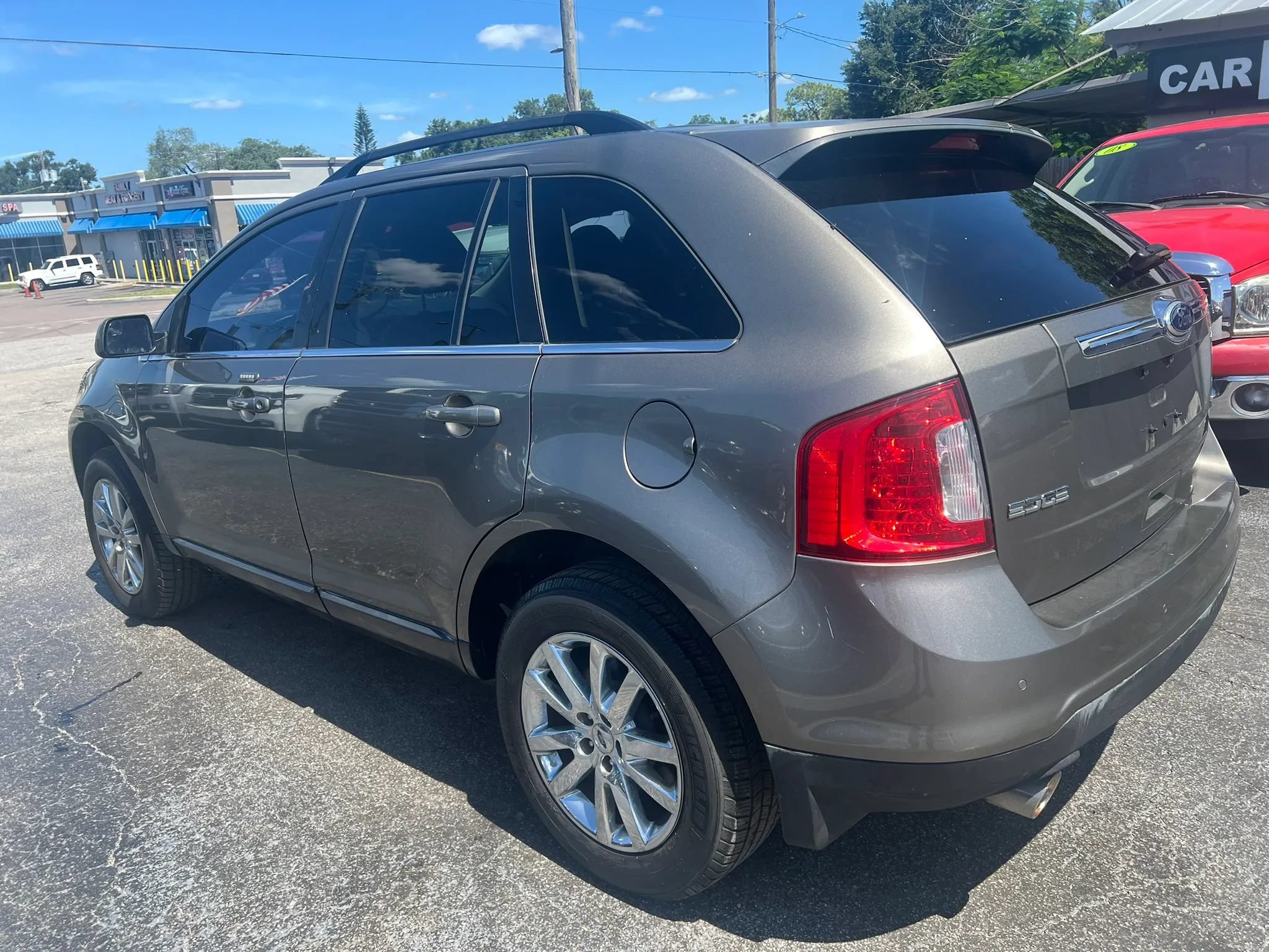 Used 2013 Ford Edge Limited FWD image 7
