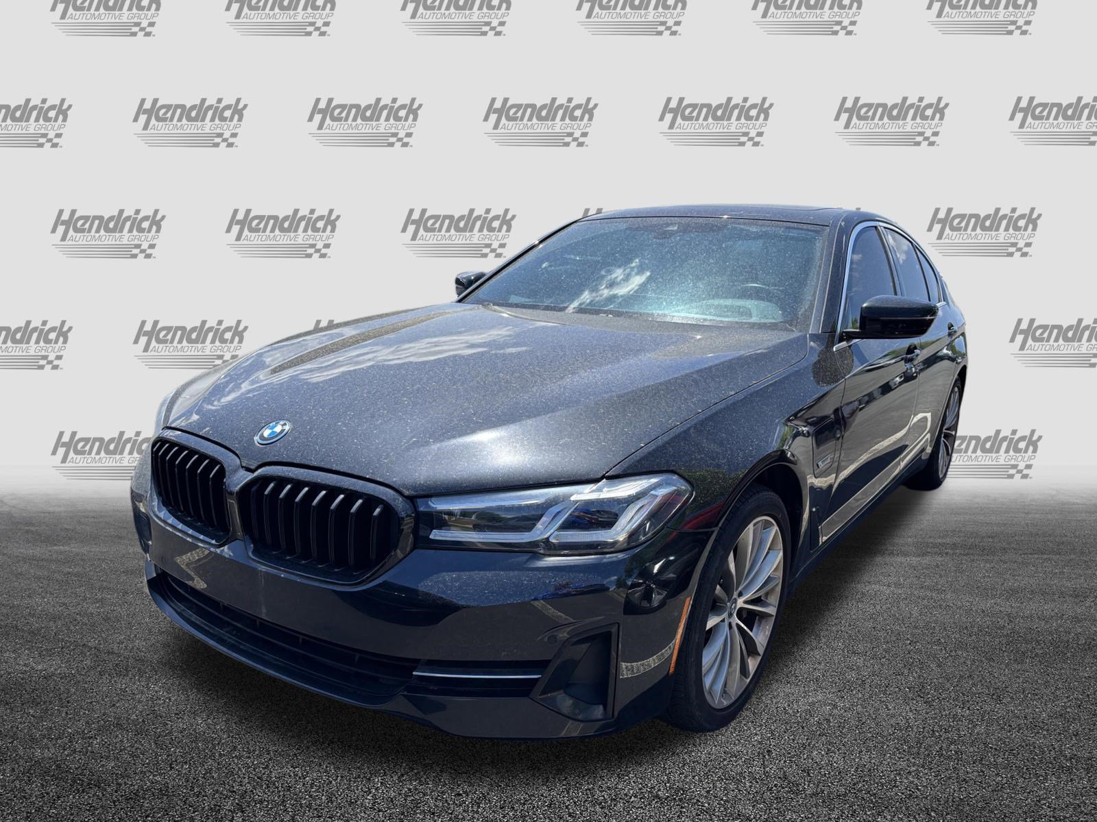 Certified 2023 BMW 530e w/ Premium Package RWD image 8