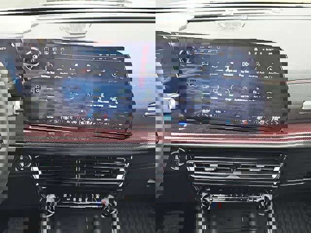 New 2026 Chevrolet Traverse RS w/ LPO, Floor Liner Package image 14