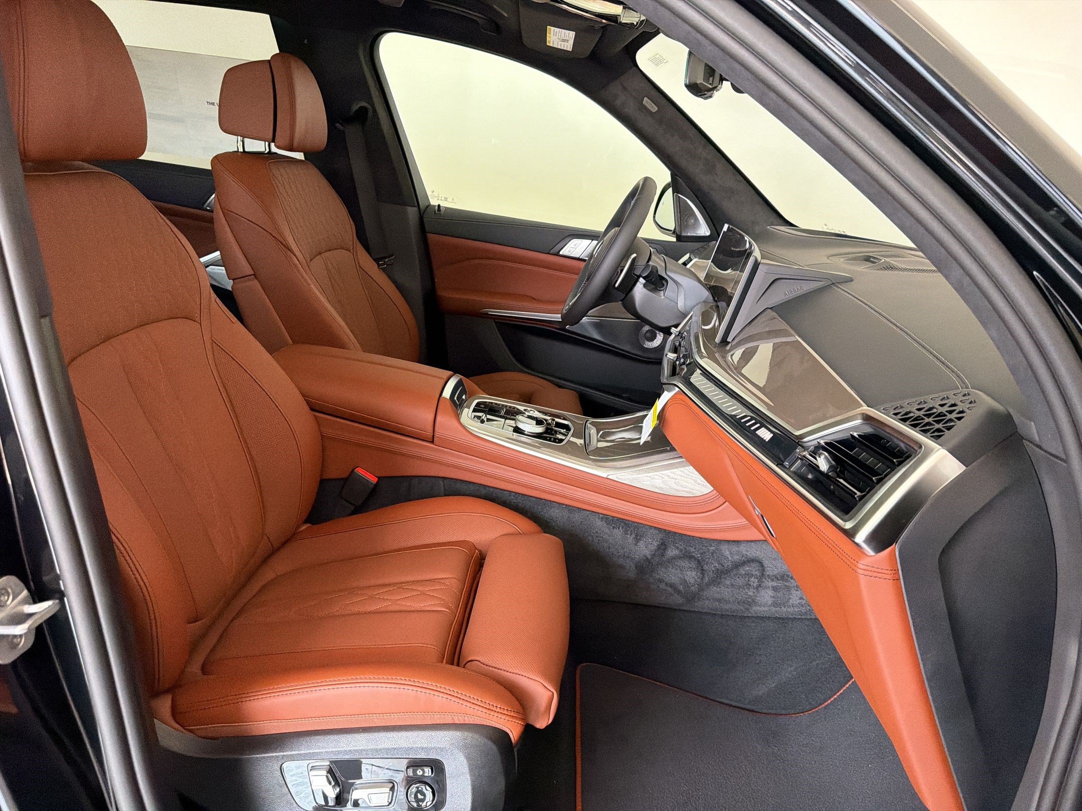 New 2027 BMW X7 M60i AWD/4WD image 25
