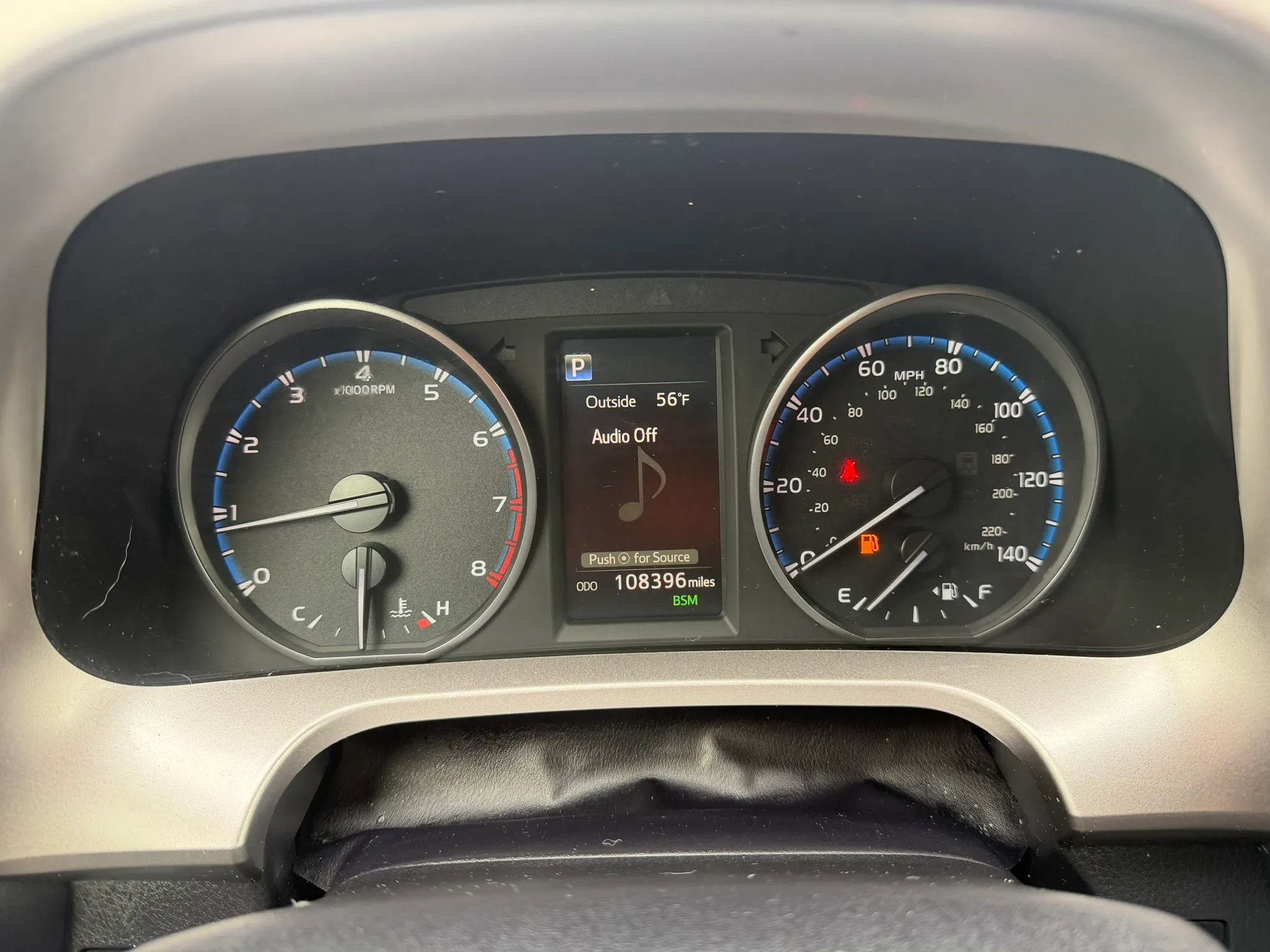 Used 2018 Toyota RAV4 XLE w/ Plus Extra Value Package AWD/4WD image 10