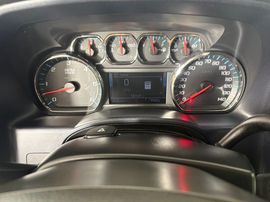 Used 2017 Chevrolet Silverado 1500 LT w/ Texas Edition RWD image 26
