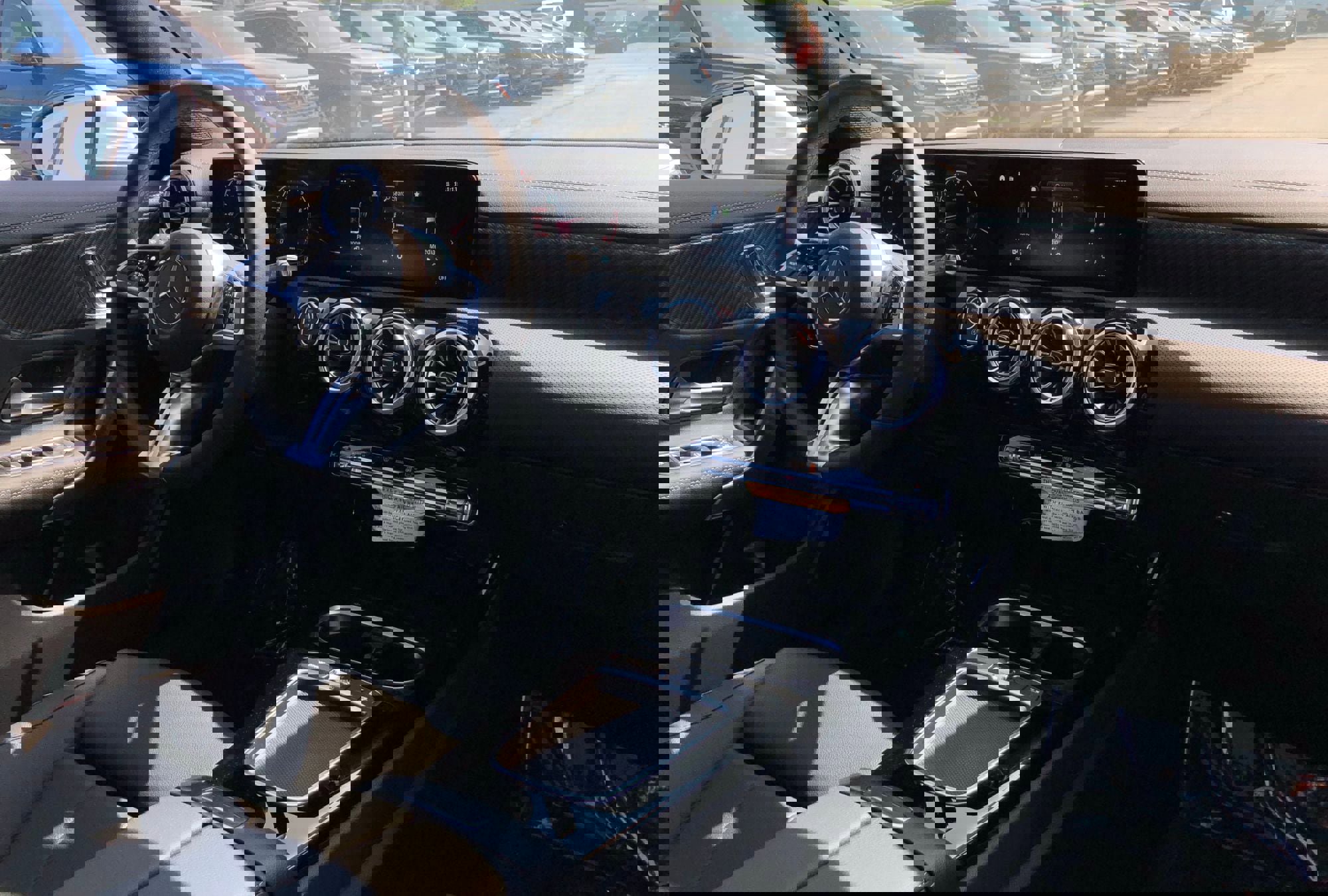 New 2025 Mercedes-Benz CLA 250 4MATIC image 17