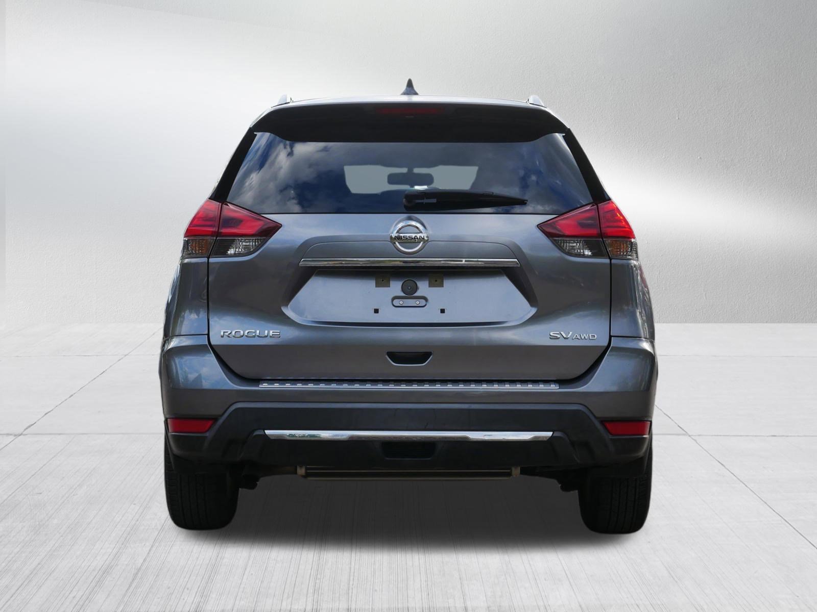 Certified 2017 Nissan Rogue SV AWD/4WD image 6
