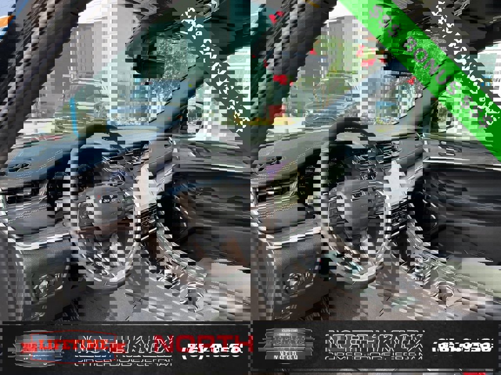 New 2025 Jeep Grand Cherokee L Limited w/ Black Appearance Package image 6