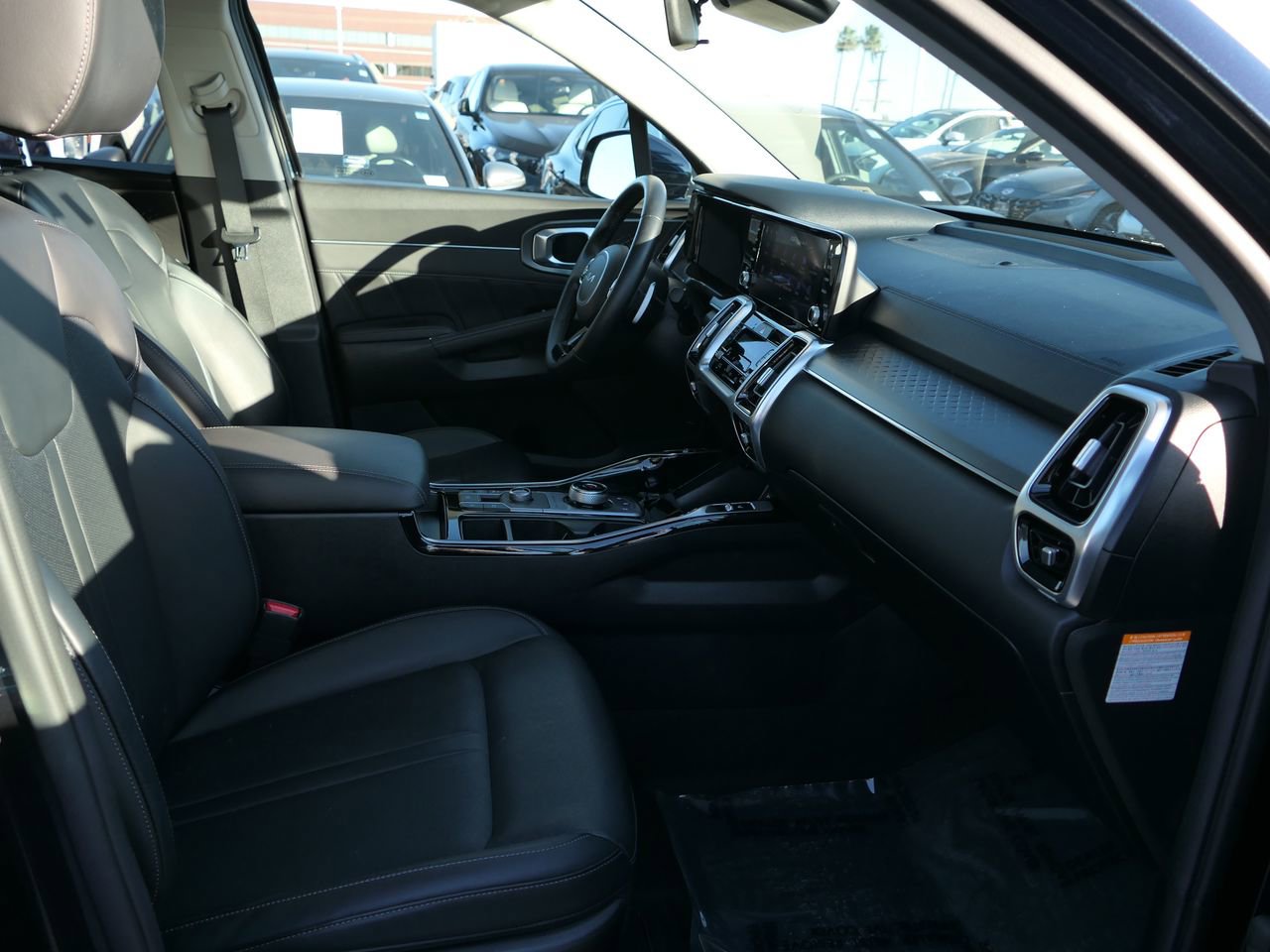 Used 2022 Kia Sorento SX w/ Panoramic Sunroof Package image 26