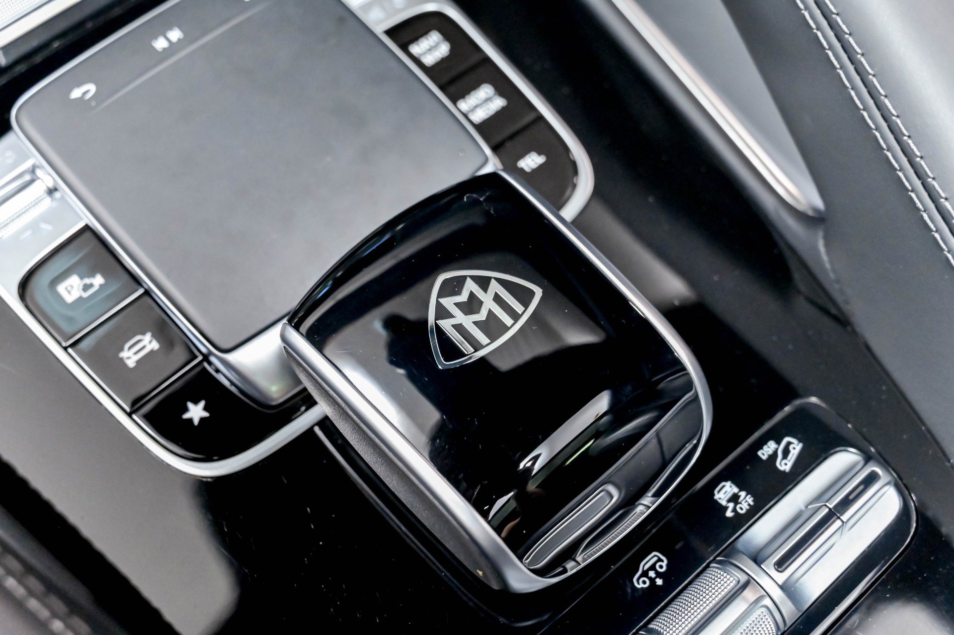 Used 2024 Mercedes-Benz Maybach GLS 600 4MATIC image 75