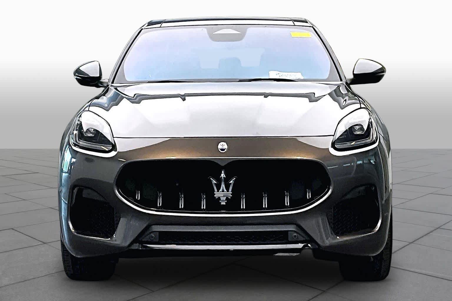 Used 2023 Maserati Grecale Modena AWD/4WD image 4