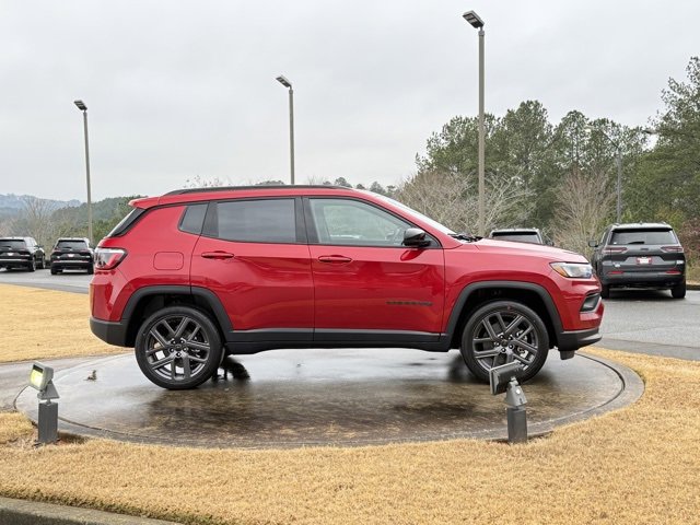 New 2026 Jeep Compass Latitude image 8