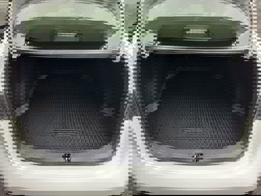 Used 2023 Toyota Corolla LE image 29