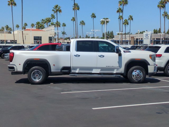 Used 2021 GMC Sierra 3500 Denali w/ Denali Ultimate Package AWD/4WD image 4