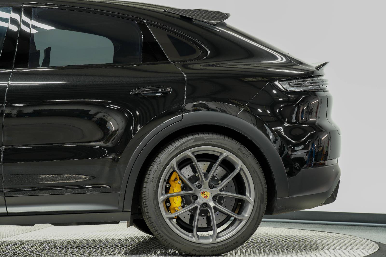Used 2024 Porsche Cayenne Turbo GT image 11